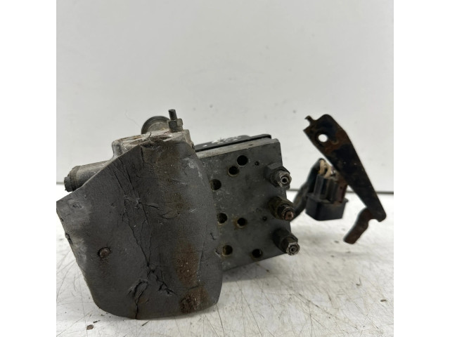 Jednotka ABS    Mitsubishi L200 2000