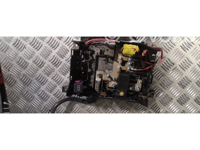 Блок предохранителей 7l0937548   Volkswagen Touareg I    
