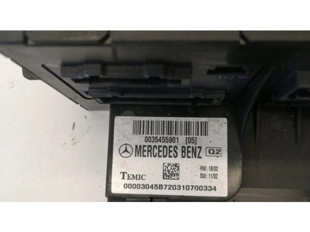 Блок предохранителей 0035455901   Mercedes-Benz E W211    