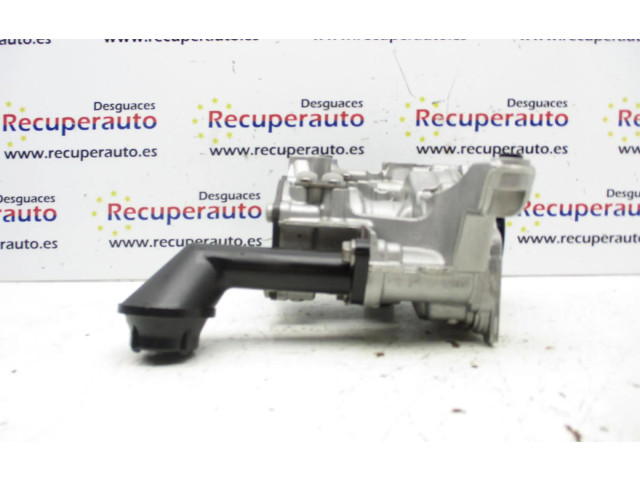 Čerpadlo oleje 04L145305   Audi A3 S3 A3 Sportback 8P   