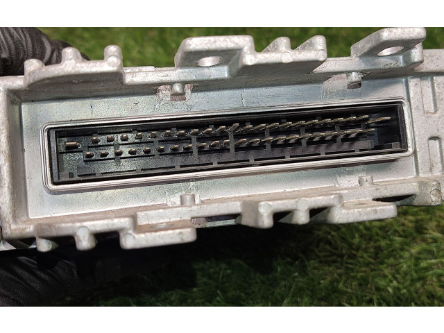 Блок управления двигателем ECU 1H0907311A, 0261200275   Volkswagen Golf III 1996