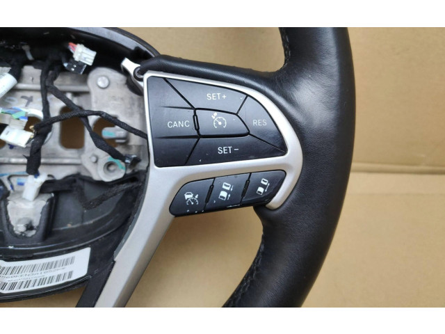 Руль Jeep Grand Cherokee  2010 - 2021 года 0560KEH3A105ZK      