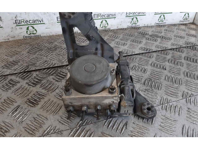 Jednotka ABS 8201011838   Renault Kangoo I 2010
