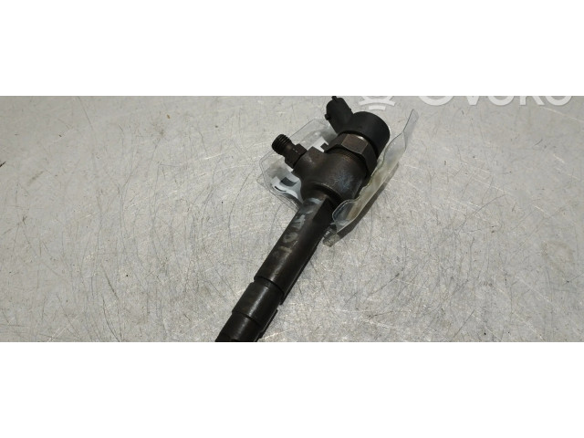 Форсунка 0445110002    Fiat Marea для дизельного двигателя  