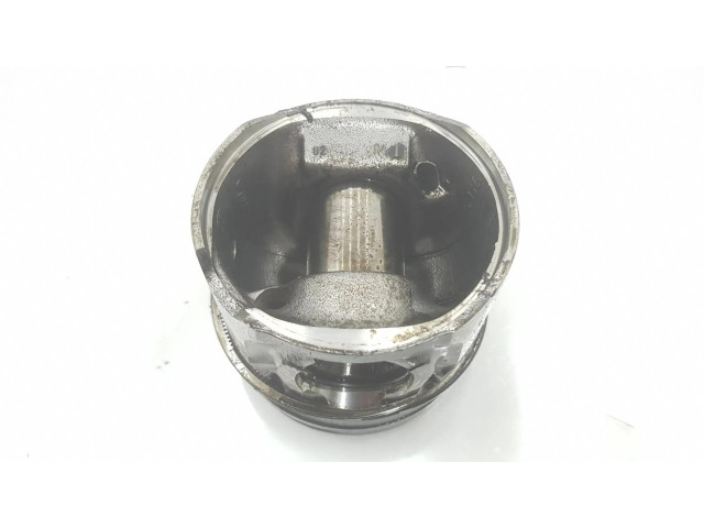 Píst 0628V1, 1151CB   Citroen C4 I  pro naftový motor 1.6  