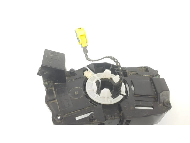 Подрулевой шлейф SRS 681722712R   Dacia Sandero