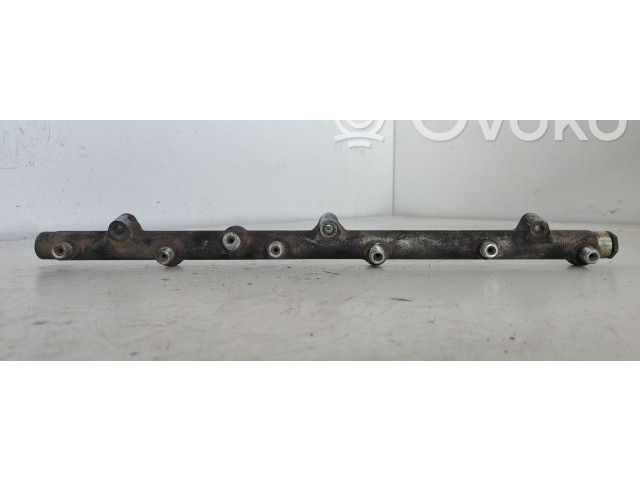 Vstřikovací lišta 0445216002   BMW 5 E39     