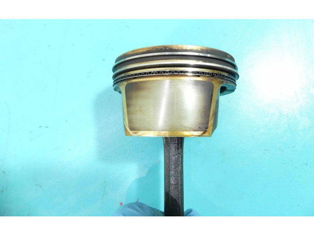 Píst 272947, IMPRK1340427   Mercedes-Benz C W204     