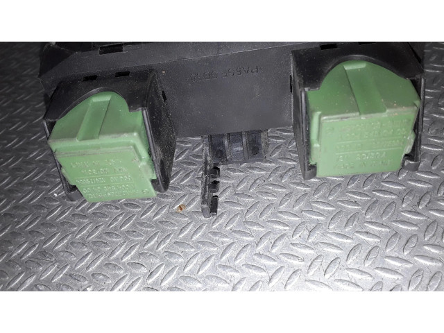   Pojistková skříňka 0005400650   Mercedes-Benz Vito Viano W638 2002