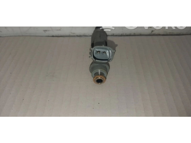 Vstřikovač 2325000010, 052002629   Toyota Aygo AB10    1KR-FE 