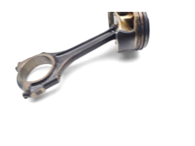 Píst M270.910, 270.910   Mercedes-Benz GLA W156    M270.910 