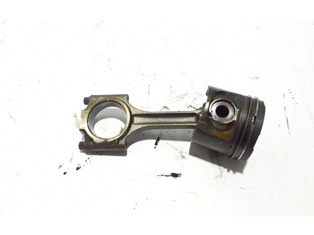 Píst 30731511   Volvo XC90    D 5244 T,D 5244 T5 