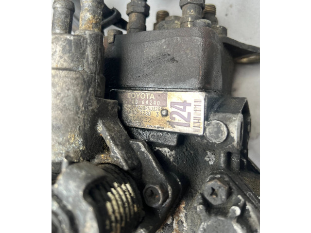Vstřikovací čerpadlo 221006a240, 0870001   Toyota Camry     
