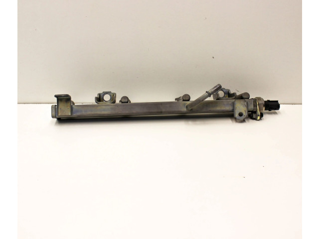 Vstřikovací lišta 8945806020   Toyota Camry     