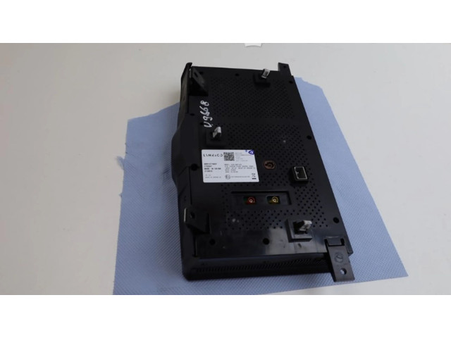 Дисплей    8891571859, 8891571859   Lynk & co 01