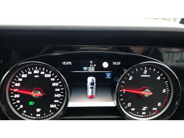Přístrojová deska  Mercedes-Benz E W213 2018 A2139008019, A2C15576100  