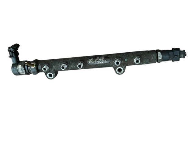 Vstřikovací lišta 2381033021   Toyota Auris 150     