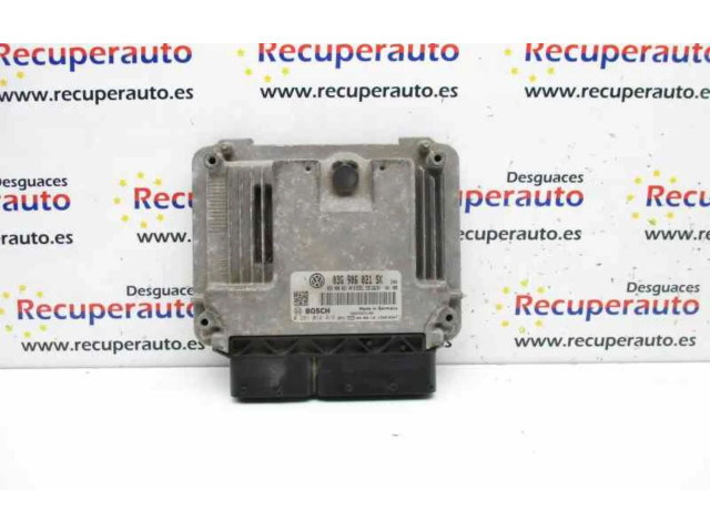 Řídící jednotka 03G906021SK   Seat Toledo III (5P) 2008
