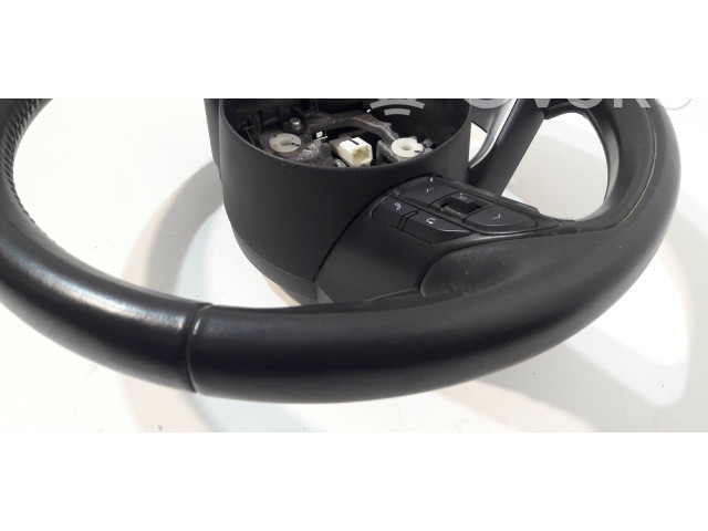 Volant Toyota Yaris XP210 2021   