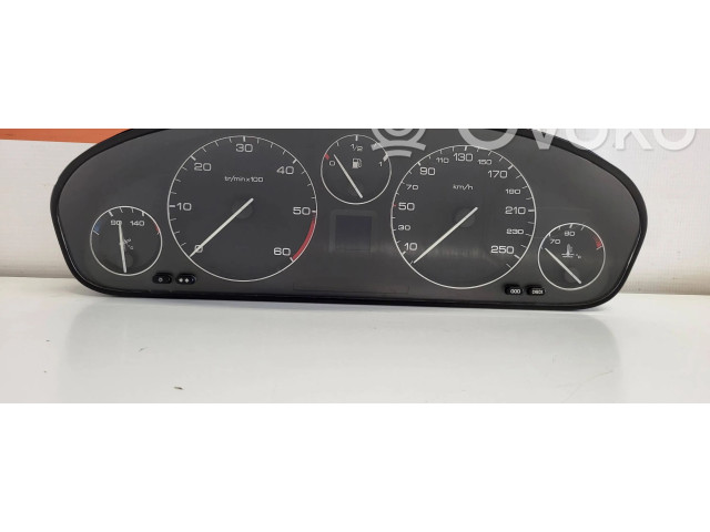 Přístrojová deska  Peugeot 607 2001 9629598480, 110008883003  