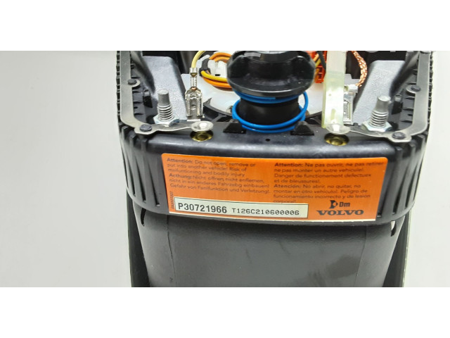 Volant Volvo V60 2011 P31315994, P30721966  
