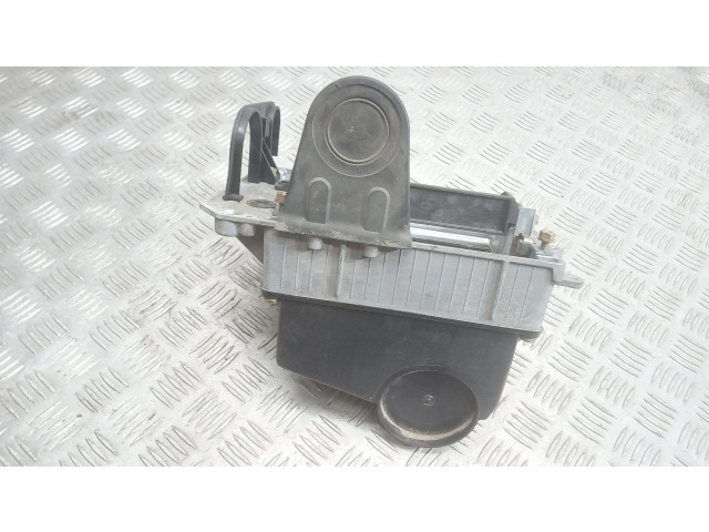   Pojistková skříňka 1730359, 1716921   BMW 5 E34 1990