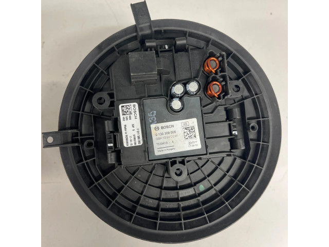 Вентилятор печки    F011500093   Mercedes-Benz C W205