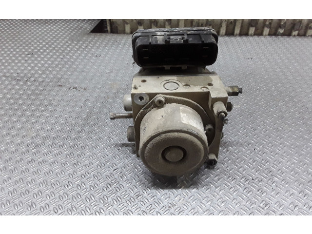Блок АБС 47660EQ041   Nissan  X-Trail T30  2001 - 2007 года