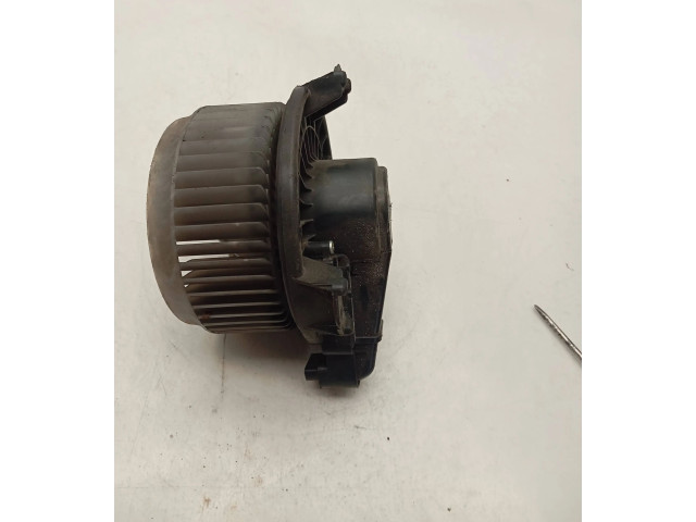 Вентилятор печки    AV2727008103   Toyota Auris E180