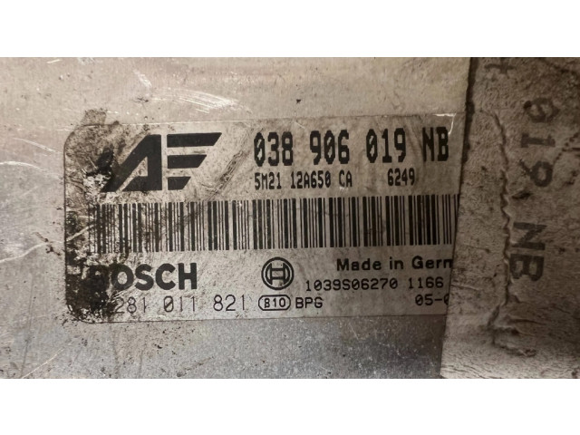 Блок управления двигателя 038906019NB, 5M2112A650CA   Ford Galaxy