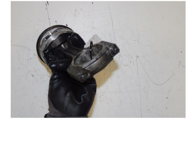  Поршень с шатуном B47C20A   BMW 2 F45  