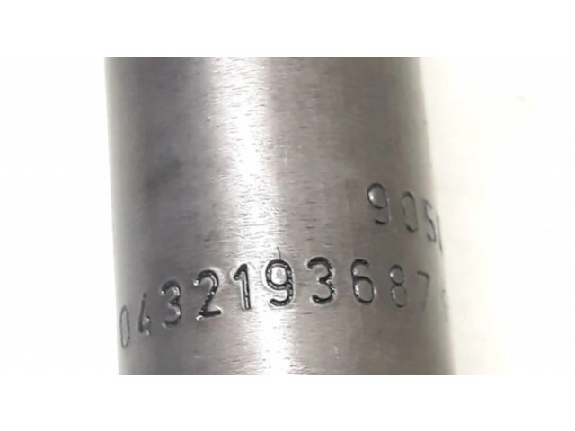 Vstřikovač 90501560, 0432193687   Opel Vectra B  pro naftový motor 2.0  