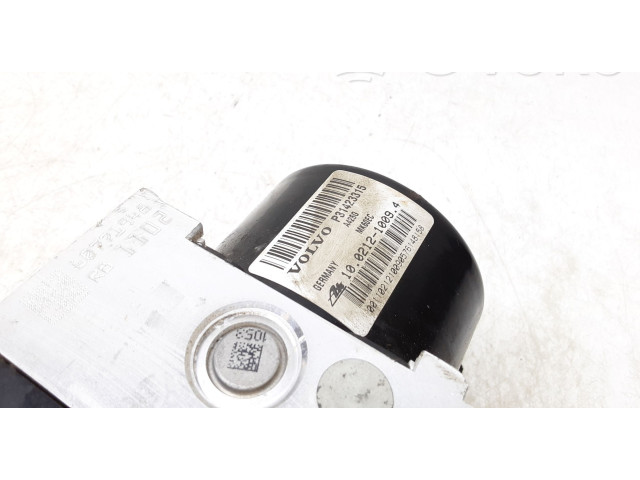 Jednotka ABS P31423315, 10096104243   Volvo V40 Cross country 2015