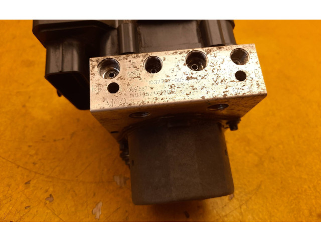 Jednotka ABS 103779700A, 103779700A   Tela Model S 2014