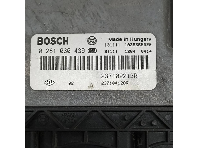 Řídící jednotka 237102213R, 0281030439   Dacia Dokker 2013