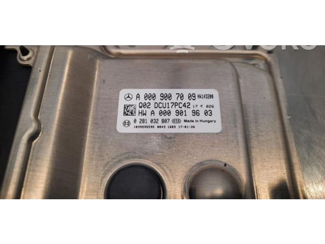 Vstřikovací lišta A0009007009   Mercedes-Benz V Class W447     
