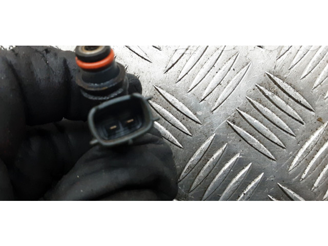 Vstřikovač 232500D030, 0280156019   Toyota Corolla E120 E130  pro benzínový motor 1.6  