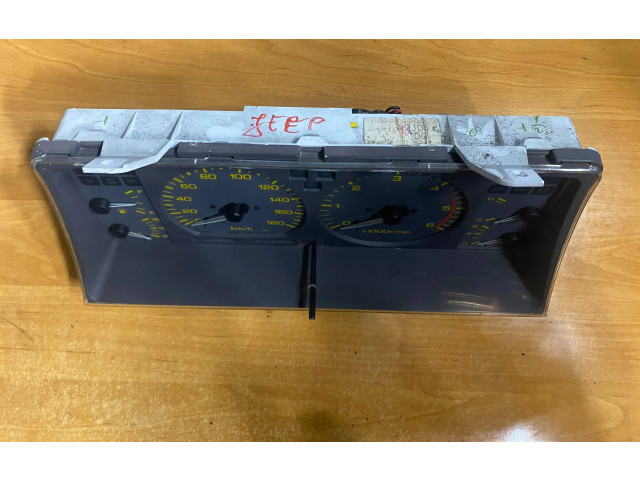 Přístrojová deska  Jeep Cherokee 1993 2481022J05, 11020RB6900  
