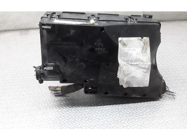   Pojistková skříňka AV6T14A142AA   Ford Grand C-MAX 2011