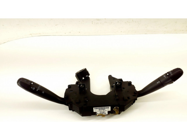 Подрулевой переключатель 96720599XT   Citroen C5