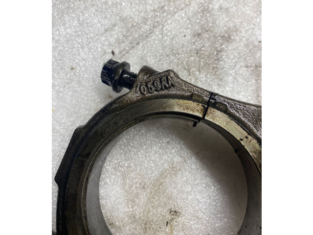 Píst 059AA   Audi A8 S8 D3 4E     