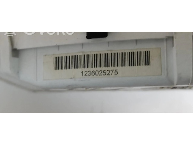 Přístrojová deska  Honda CR-V  HR0333123, CUADROINSTRUMENTOS  