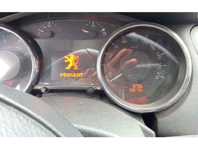 Přístrojová deska  Peugeot 5008 2010 9666276280, 9666247580  