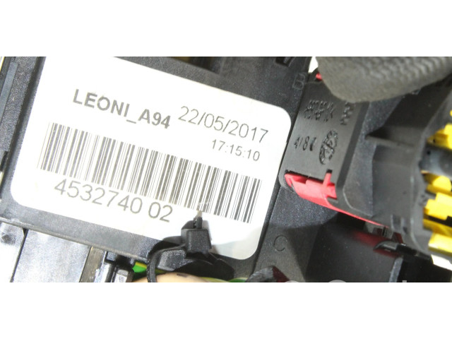   Pojistková skříňka 453274002   Peugeot 2008  2017