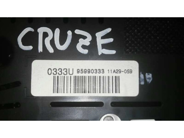 Přístrojová deska  Chevrolet Cruze 2009 96984376, 688014257  