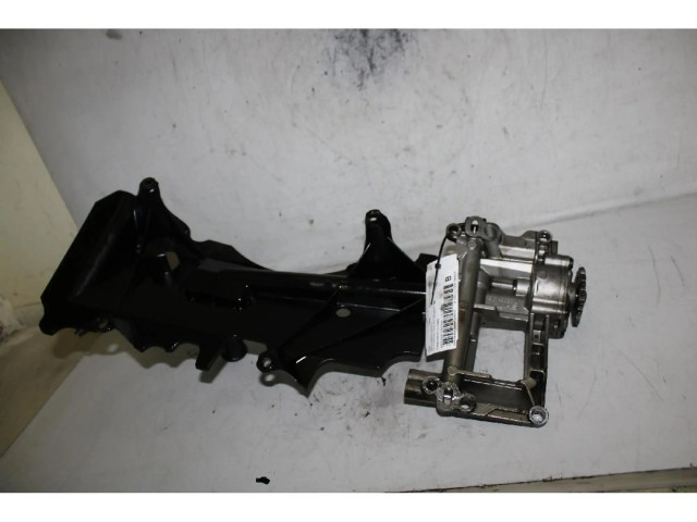 Čerpadlo oleje    BMW 5 E60 E61 3.0  