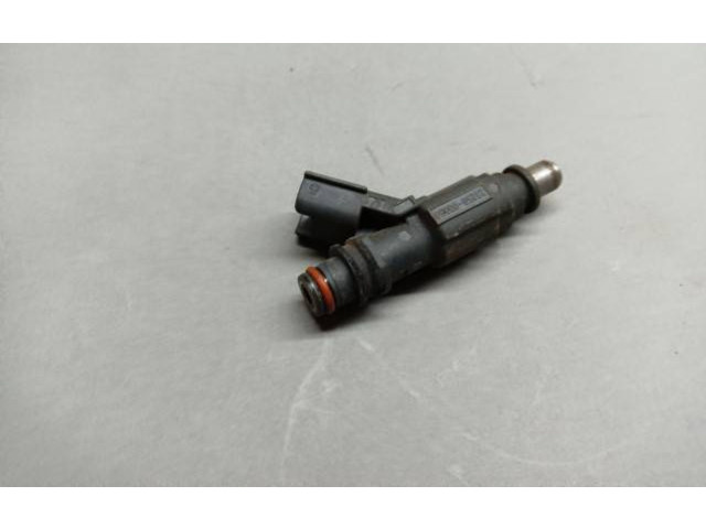 Vstřikovač 232500D030   Toyota Corolla E140 E150     