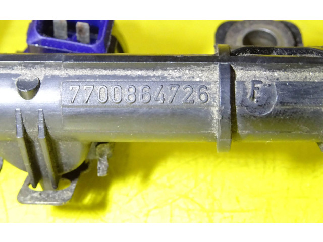 Топливная рампа 7700864726   Renault Scenic I  