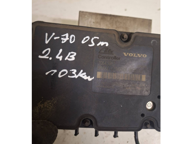 Jednotka ABS P30643979, 131643   Volvo V70 2005