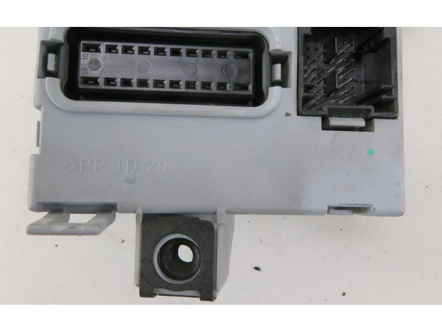 Блок предохранителей  46812231, 46812231   Fiat Punto (188)    